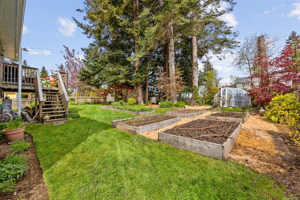 290 Quadra Place, Comox, BC, V9M 3B7 - 24