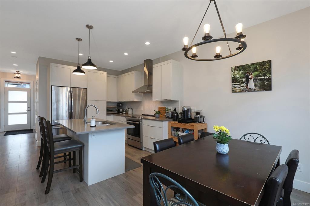 12-2607 Kendal Avenue, Cumberland, BC, V0R 1S0 - 7