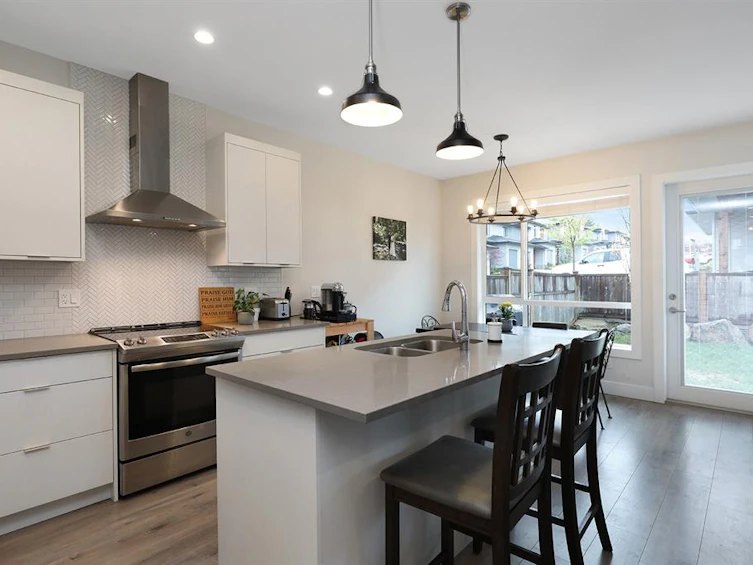 12-2607 Kendal Avenue, Cumberland, BC, V0R 1S0 - 10