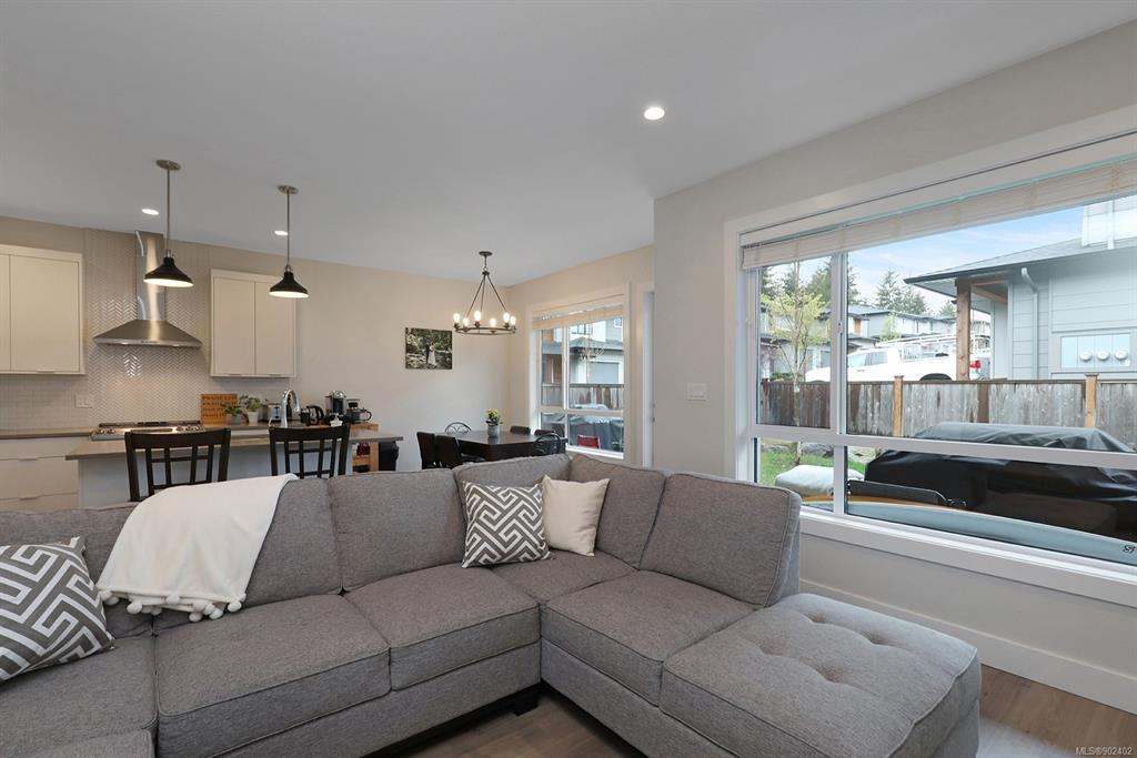12-2607 Kendal Avenue, Cumberland, BC, V0R 1S0 - 12