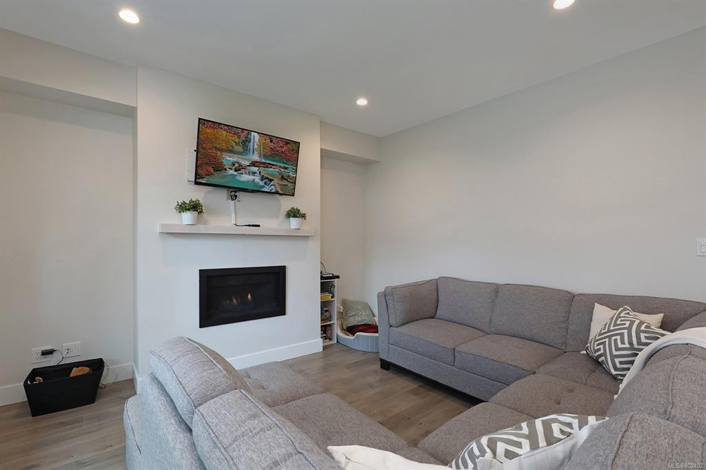 12-2607 Kendal Avenue, Cumberland, BC, V0R 1S0 - 13