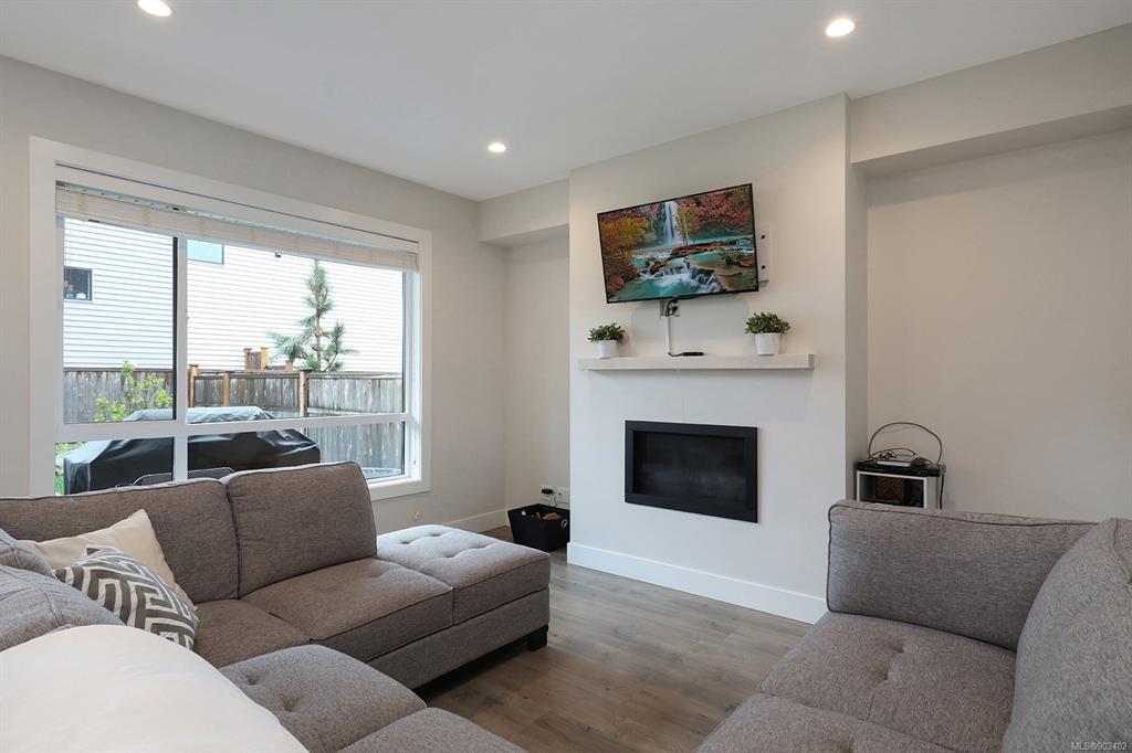 12-2607 Kendal Avenue, Cumberland, BC, V0R 1S0 - 14