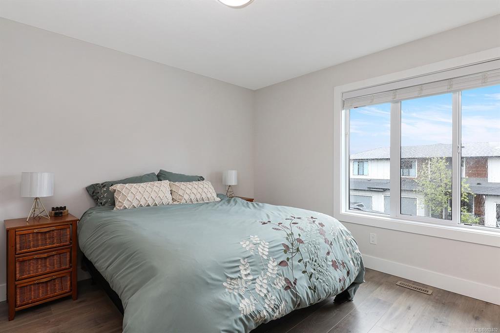 12-2607 Kendal Avenue, Cumberland, BC, V0R 1S0 - 16