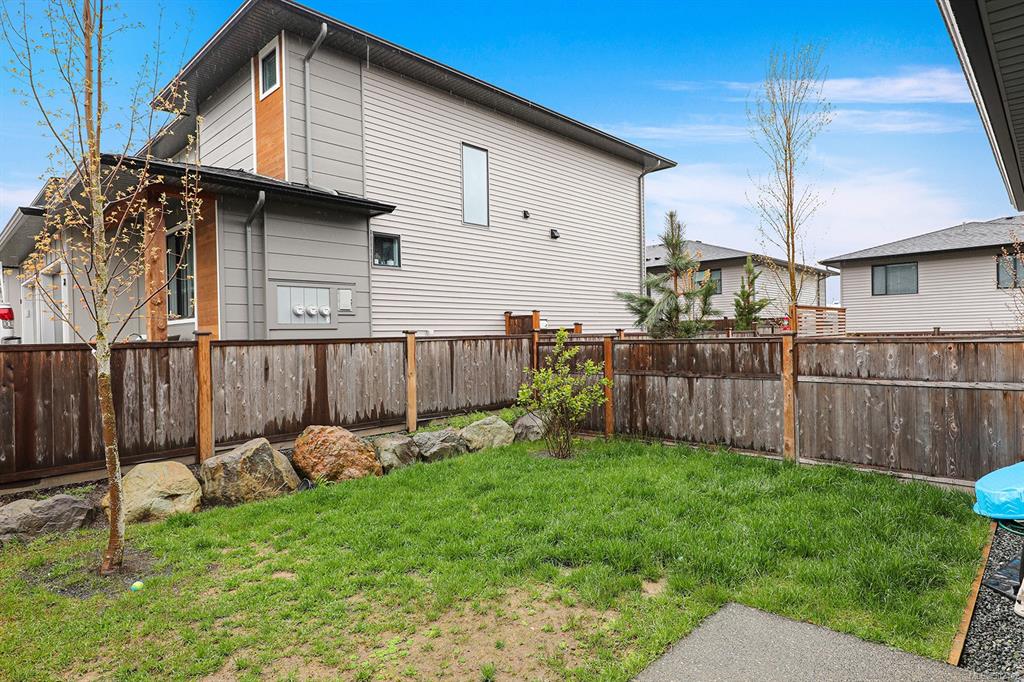 12-2607 Kendal Avenue, Cumberland, BC, V0R 1S0 - 22