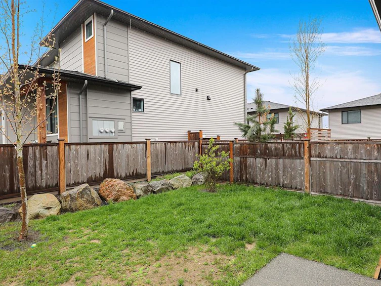 12-2607 Kendal Avenue, Cumberland, BC, V0R 1S0 - 22