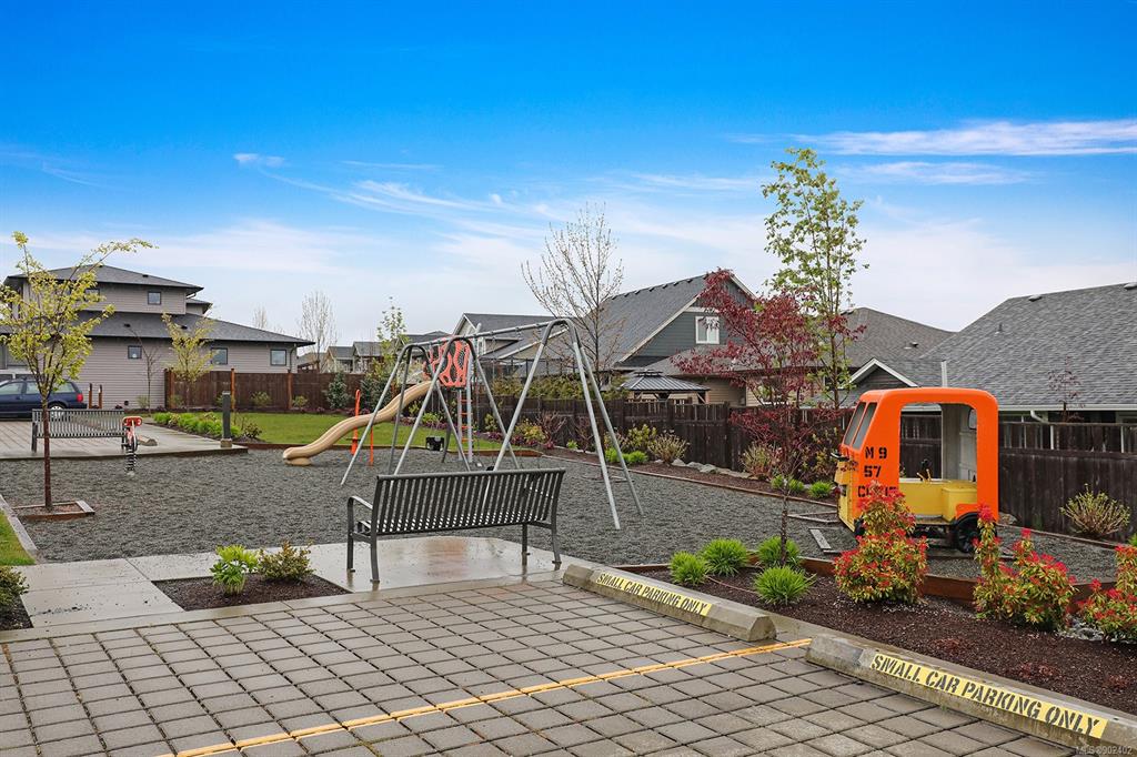12-2607 Kendal Avenue, Cumberland, BC, V0R 1S0 - 26