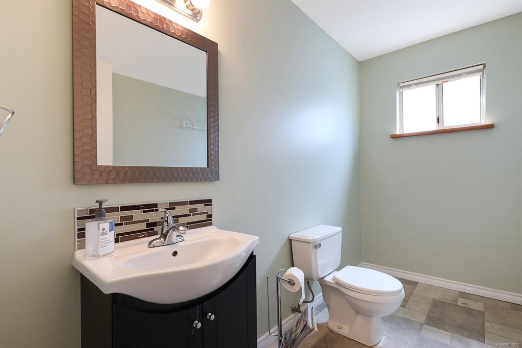 2741 Fairmile Road, Campbell River, BC, V9W 7L6 - 23