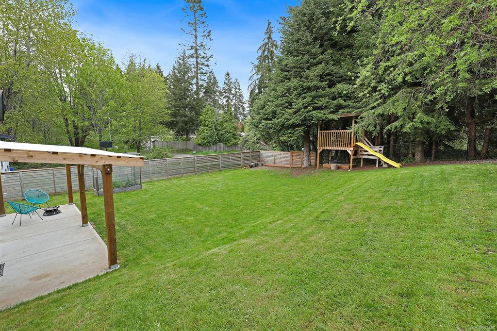 162 Willemar Avenue, Courtenay, BC, V9N 3L4 - 36