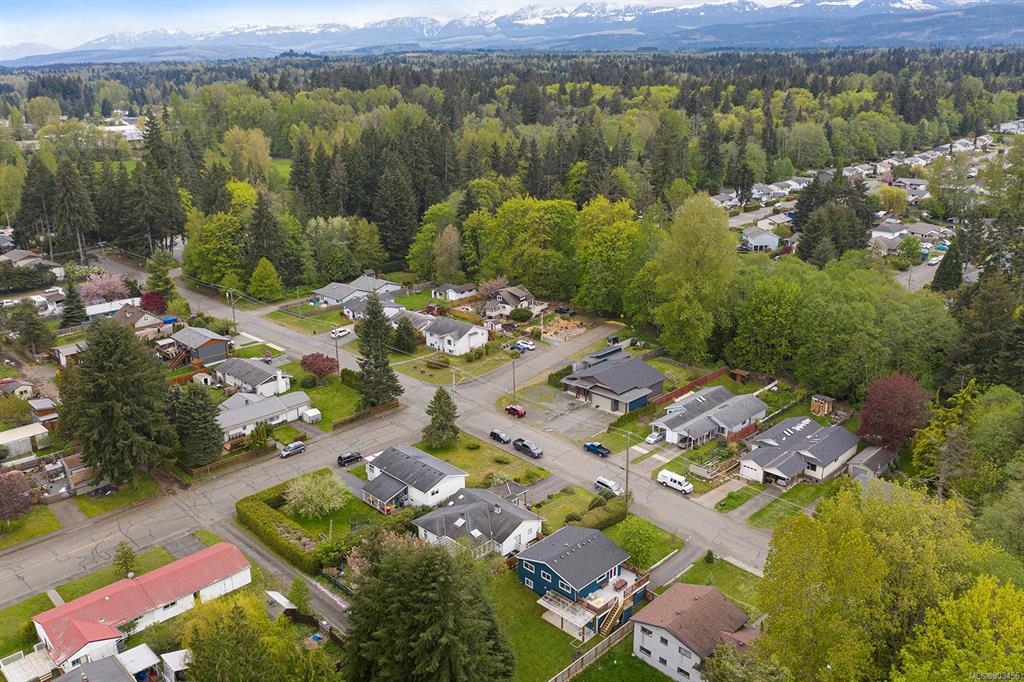 162 Willemar Avenue, Courtenay, BC, V9N 3L4 - 40