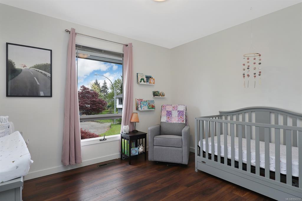 2045 Hemlock Place, Courtenay, BC, V9N 3B9 - 14