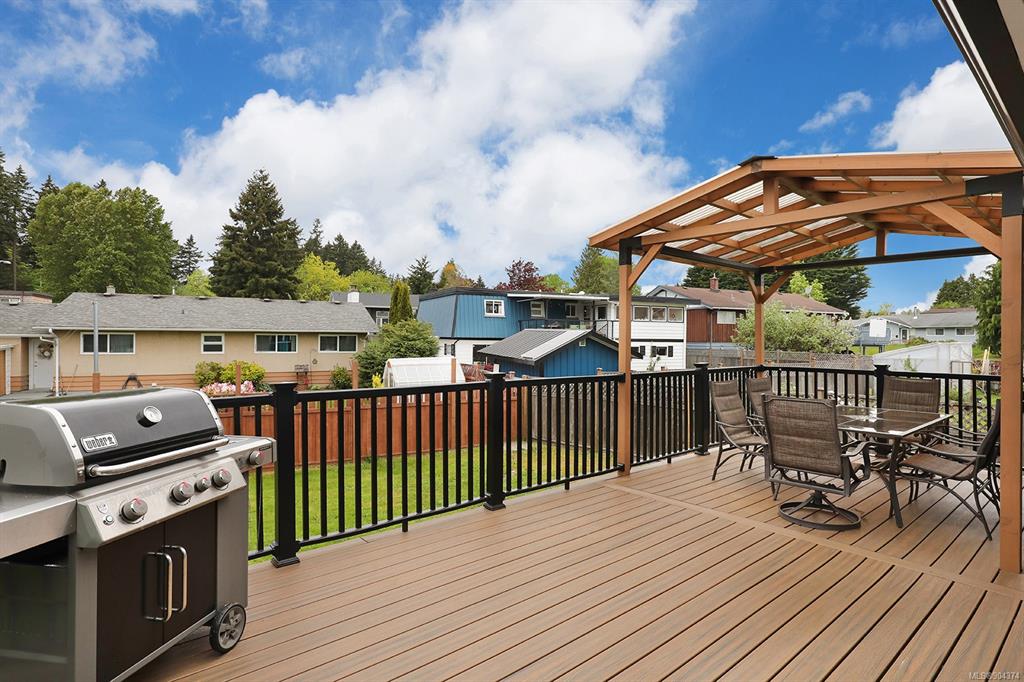 2045 Hemlock Place, Courtenay, BC, V9N 3B9 - 24
