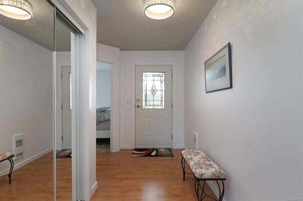 2181 Stirling Crescent, Courtenay, BC, V9N 9W6 - 3