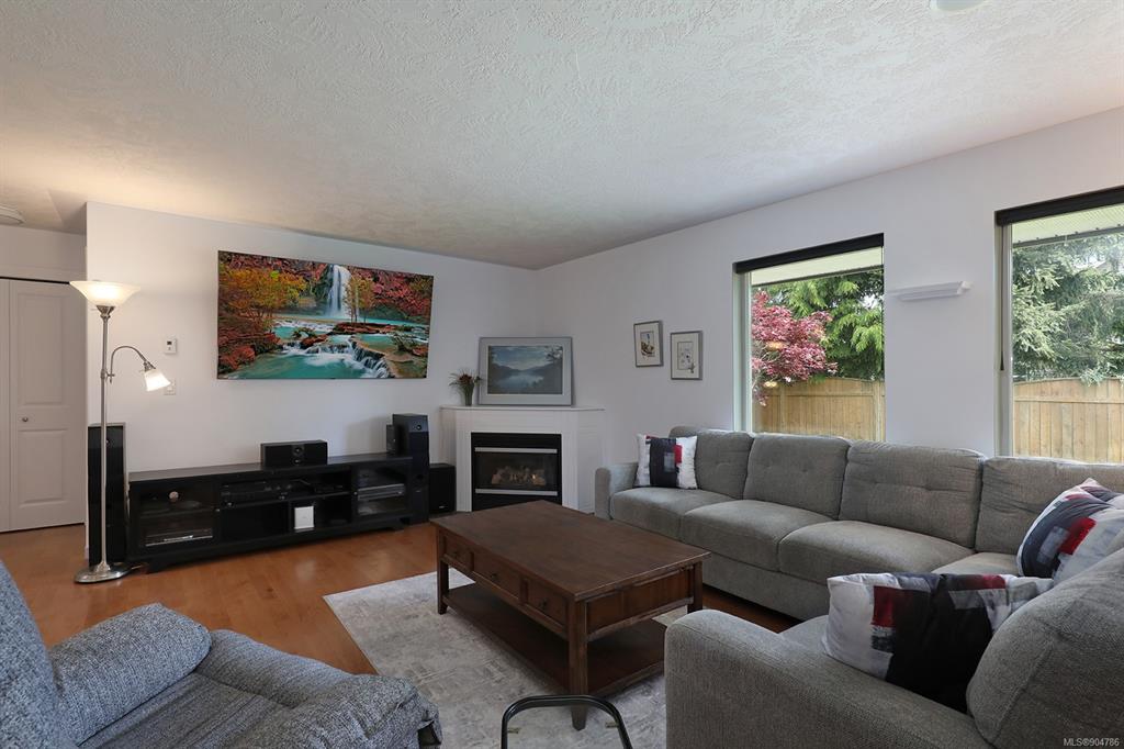 2181 Stirling Crescent, Courtenay, BC, V9N 9W6 - 4