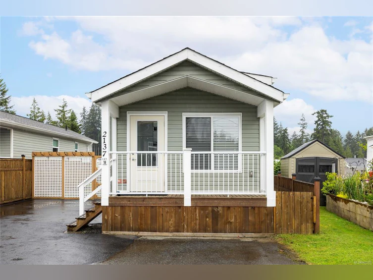 2137 Nimpkish Lake Way, Nanaimo, BC, V9R 6X7