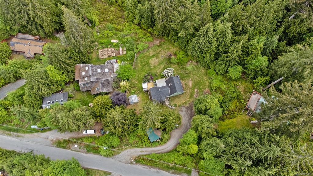 818 Austin Drive, Cortes Island, BC, V0P 1K0 - 6