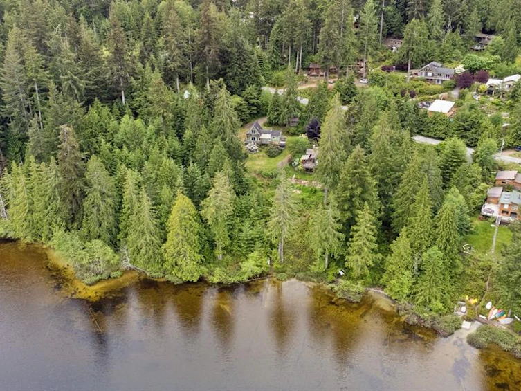 818 Austin Drive, Cortes Island, BC, V0P 1K0 - 9