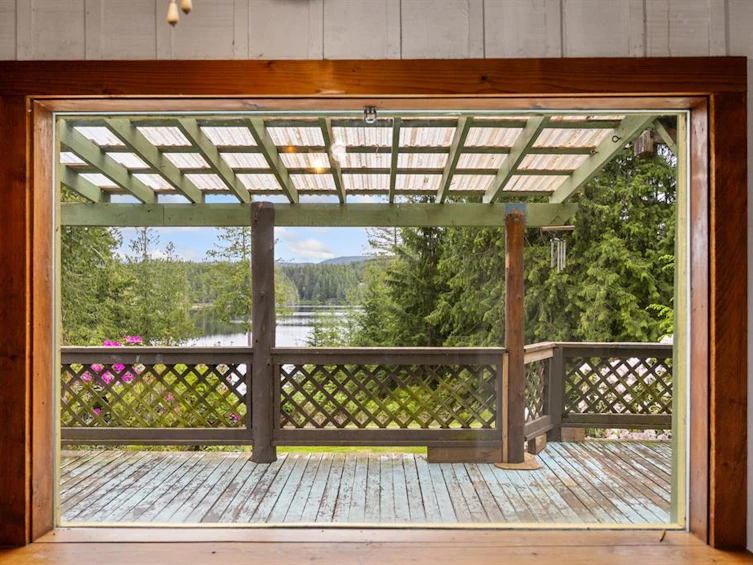 818 Austin Drive, Cortes Island, BC, V0P 1K0 - 13