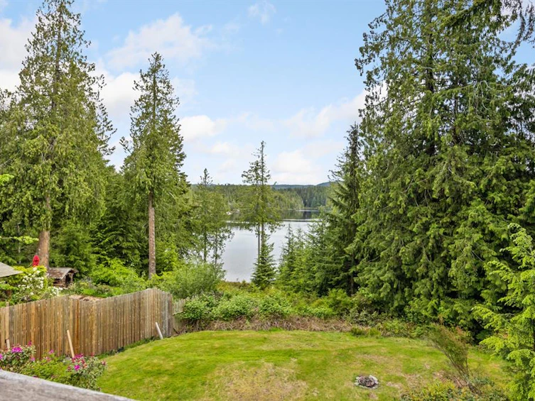 818 Austin Drive, Cortes Island, BC, V0P 1K0 - 32