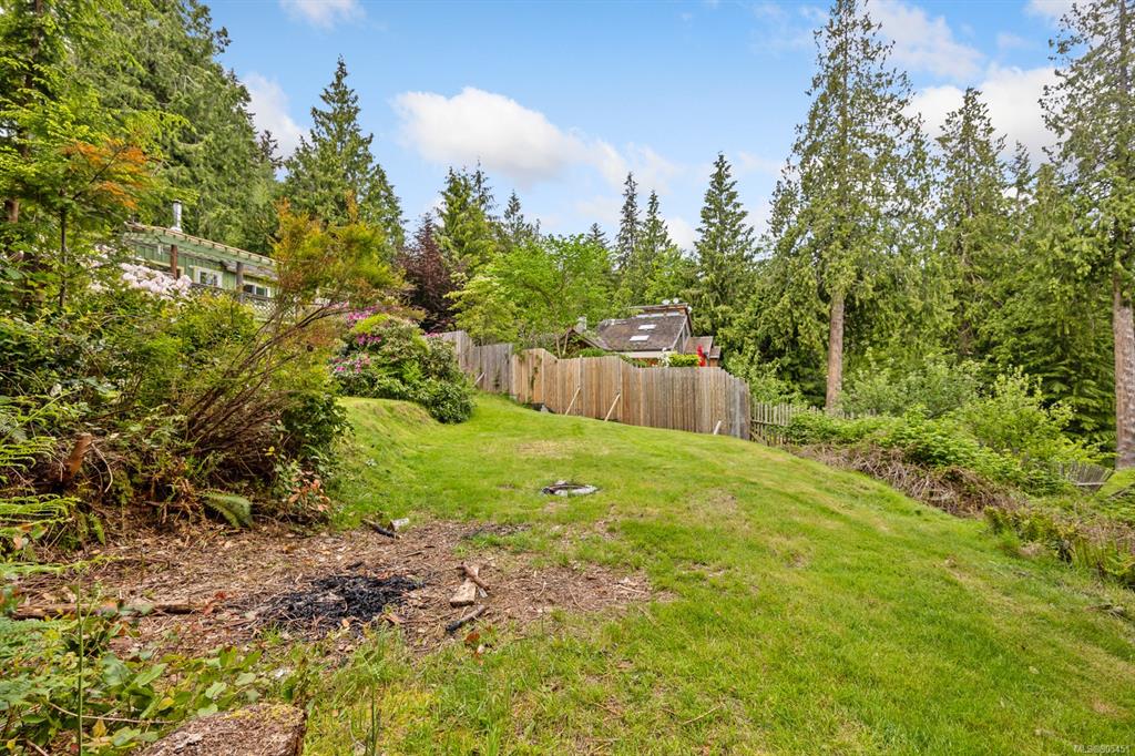 818 Austin Drive, Cortes Island, BC, V0P 1K0 - 34