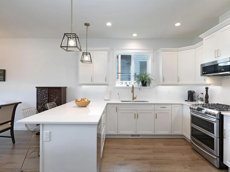 2511 Kentmere Avenue, Cumberland, BC, V0R 1S0 - 13