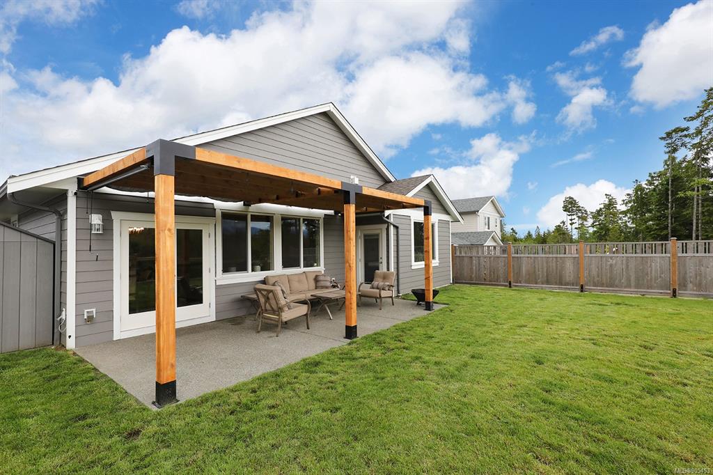 2511 Kentmere Avenue, Cumberland, BC, V0R 1S0 - 23