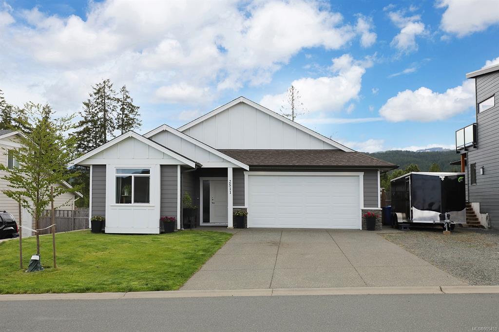 2511 Kentmere Avenue, Cumberland, BC, V0R 1S0 - 24