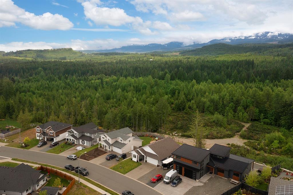 2511 Kentmere Avenue, Cumberland, BC, V0R 1S0 - 27