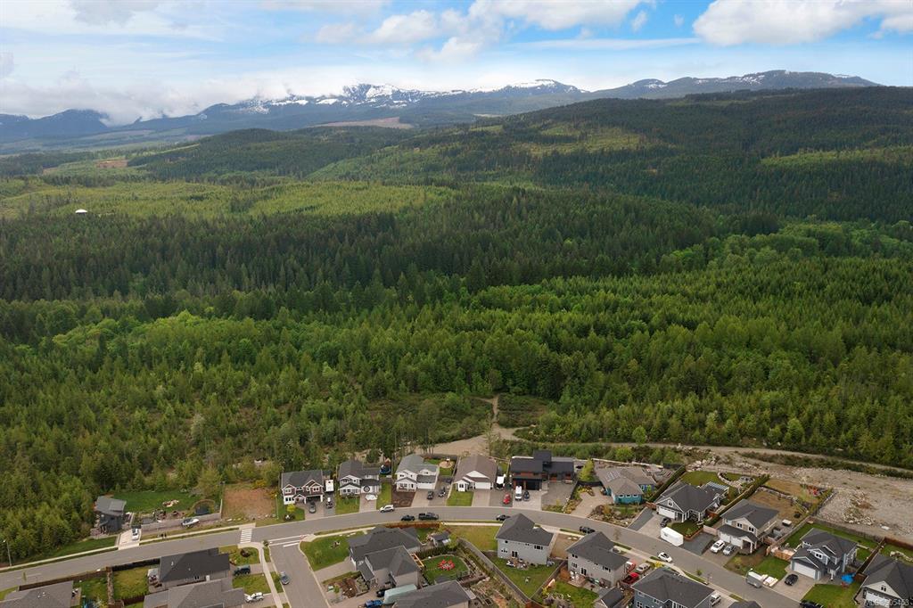 2511 Kentmere Avenue, Cumberland, BC, V0R 1S0 - 28