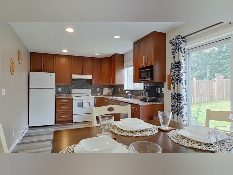 4-1340 Creekside Way, Campbell River, BC, V9W 8A9