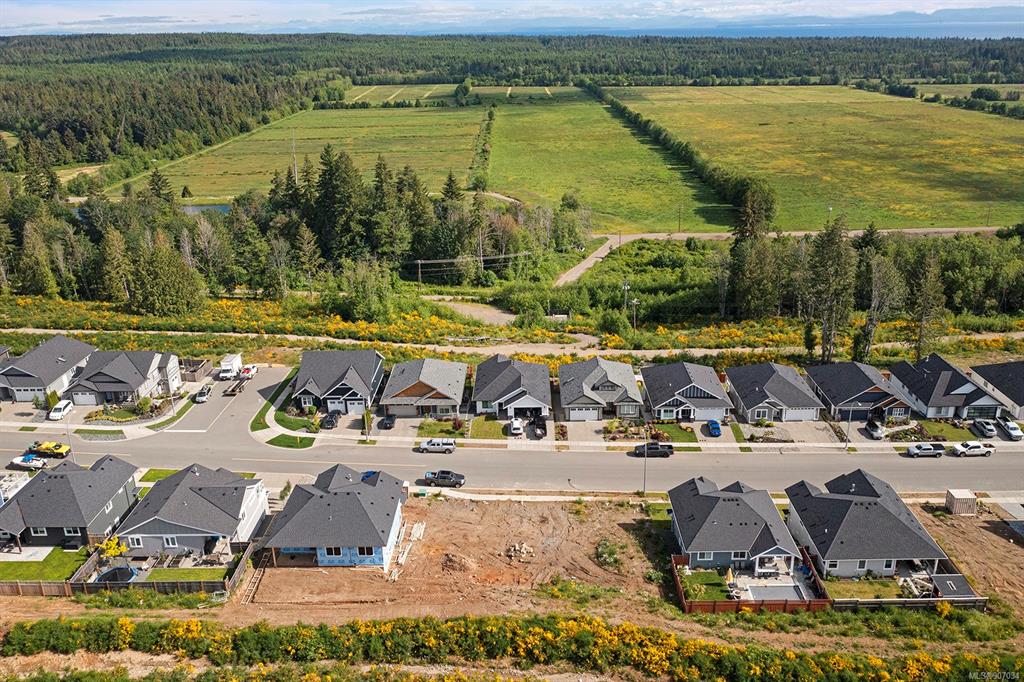 1423 Crown Isle Boulevard, Courtenay, BC, V9N 0E2 - 5
