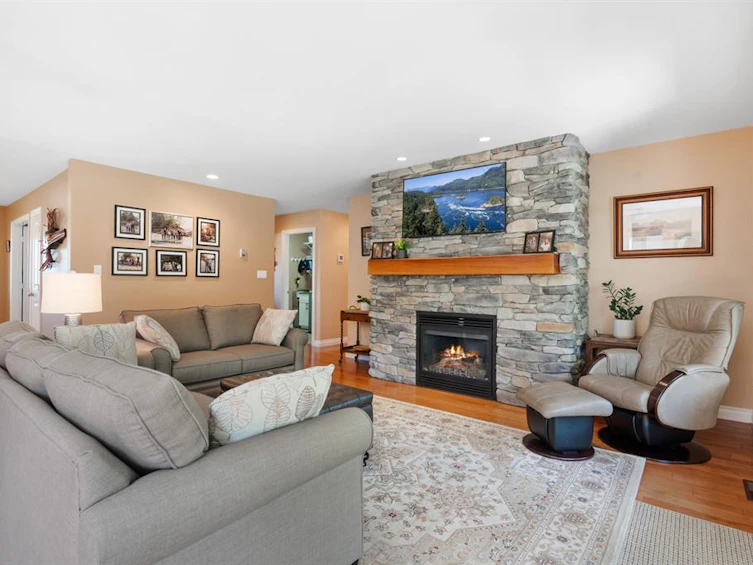 354 Legacy Drive, Campbell River, BC, V9W 0A6 - 4