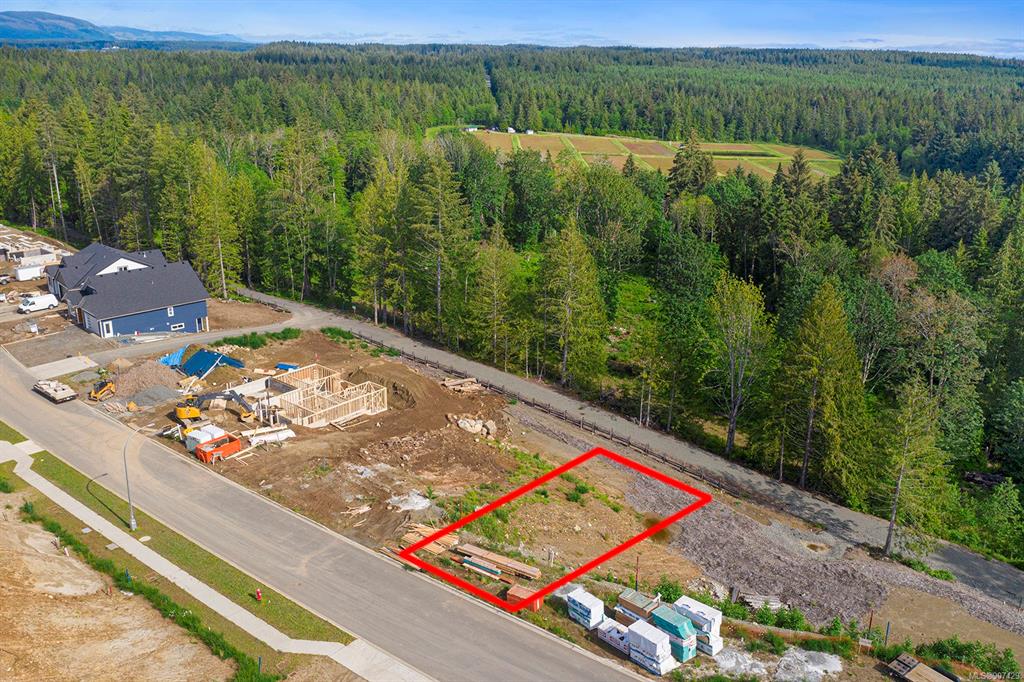 3282 Klanawa Crescent, Courtenay, BC, V9N 8L5 - 4