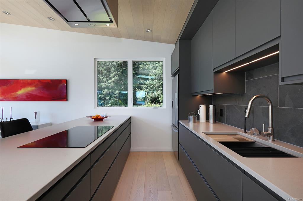 3751 East Road, Denman Island, BC, V0R 1T0 - 13
