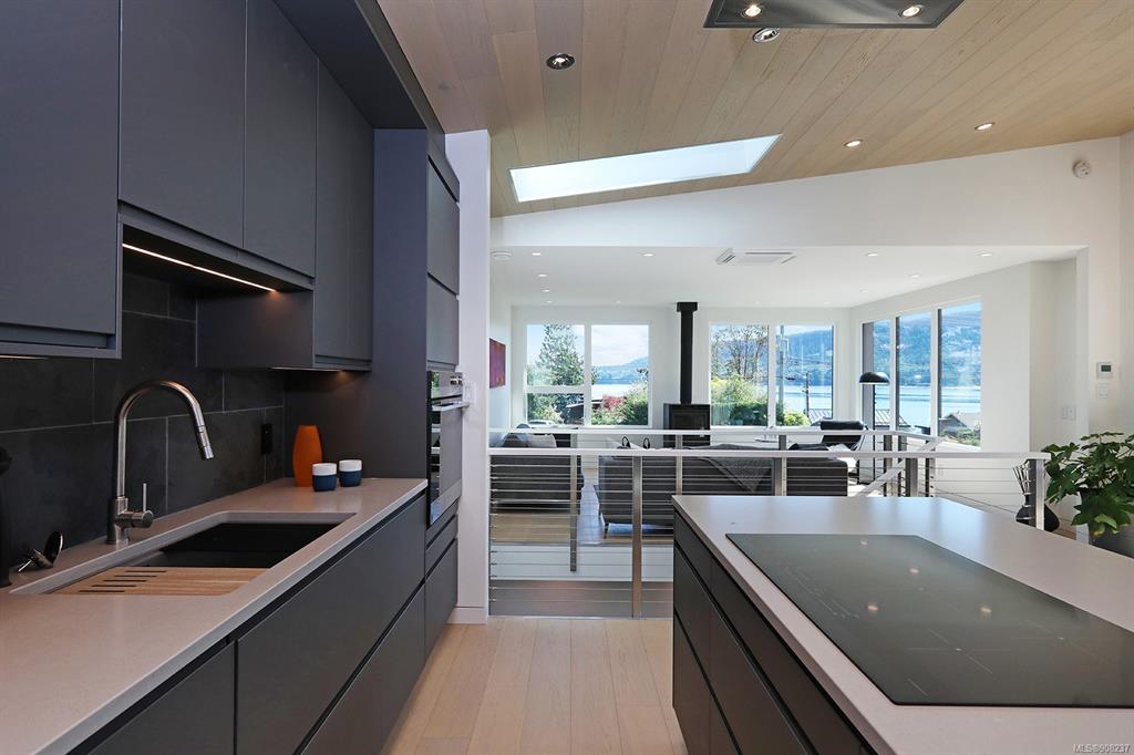 3751 East Road, Denman Island, BC, V0R 1T0 - 15