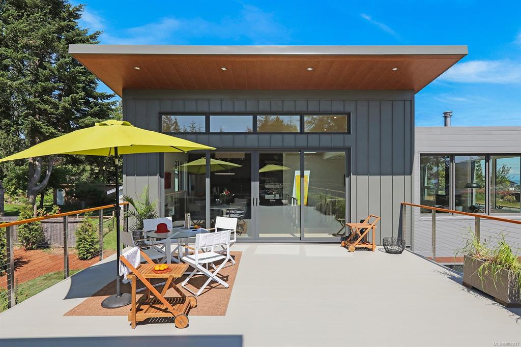 3751 East Road, Denman Island, BC, V0R 1T0 - 37