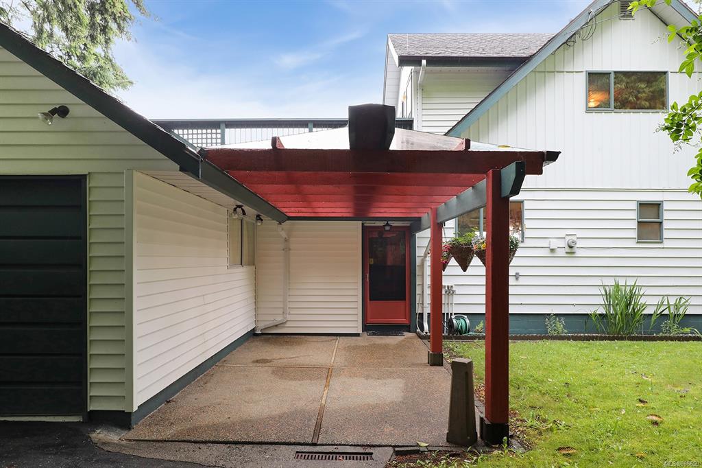 1478 Wilkinson Road, Comox, BC, V9M 4B3 - 4