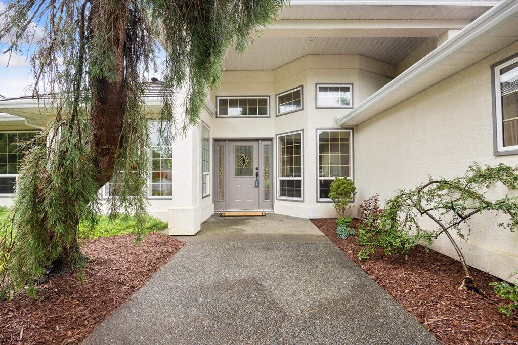 3135 Kensington Crescent, Courtenay, BC, V9N 8Z8 - 2