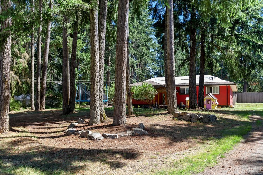 1110 Fair Road, Errington, BC, V0R 1V0