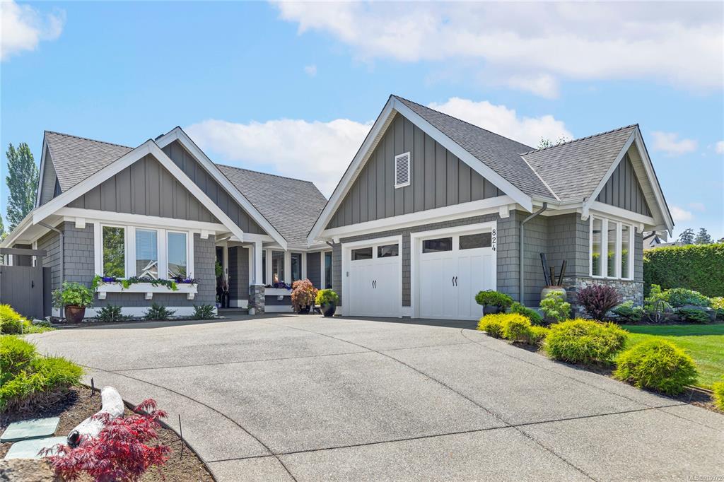 824 Bluffs Drive, Qualicum Beach, BC, V9K 0A2