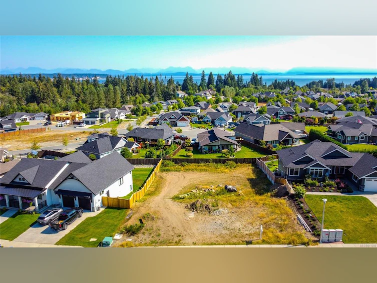 3385 Wisconsin Way, Campbell River, BC, V9H 0E3