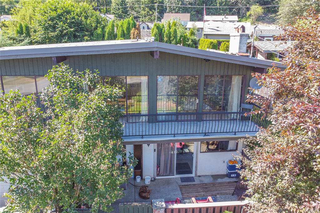 111 Park Road, Lake Cowichan, BC, V0R 2G0
