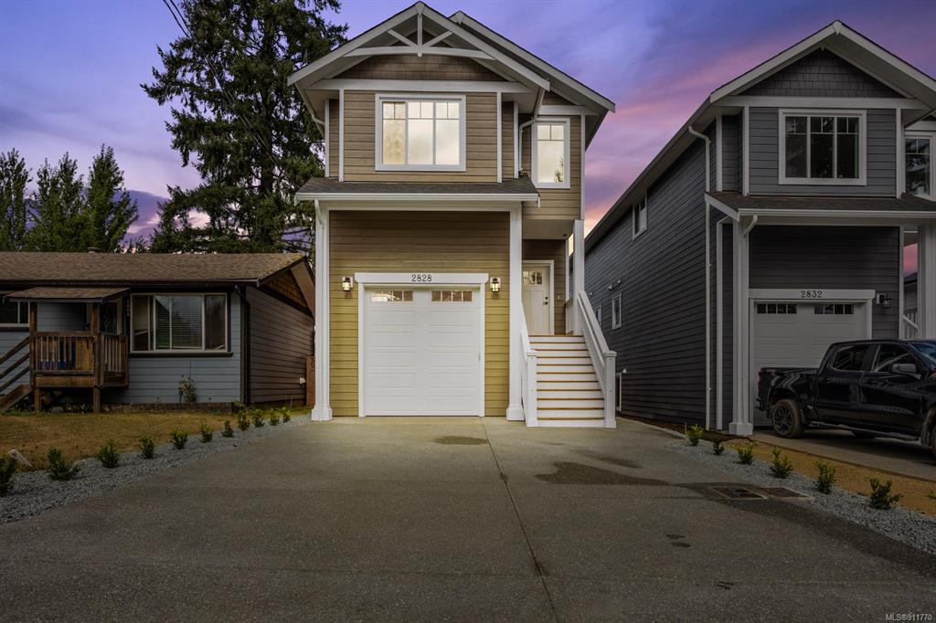Lot A-2828 Maryport Avenue, Cumberland, BC, V0R 1S0 - 2