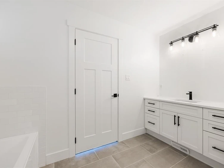 Lot A-2828 Maryport Avenue, Cumberland, BC, V0R 1S0 - 18
