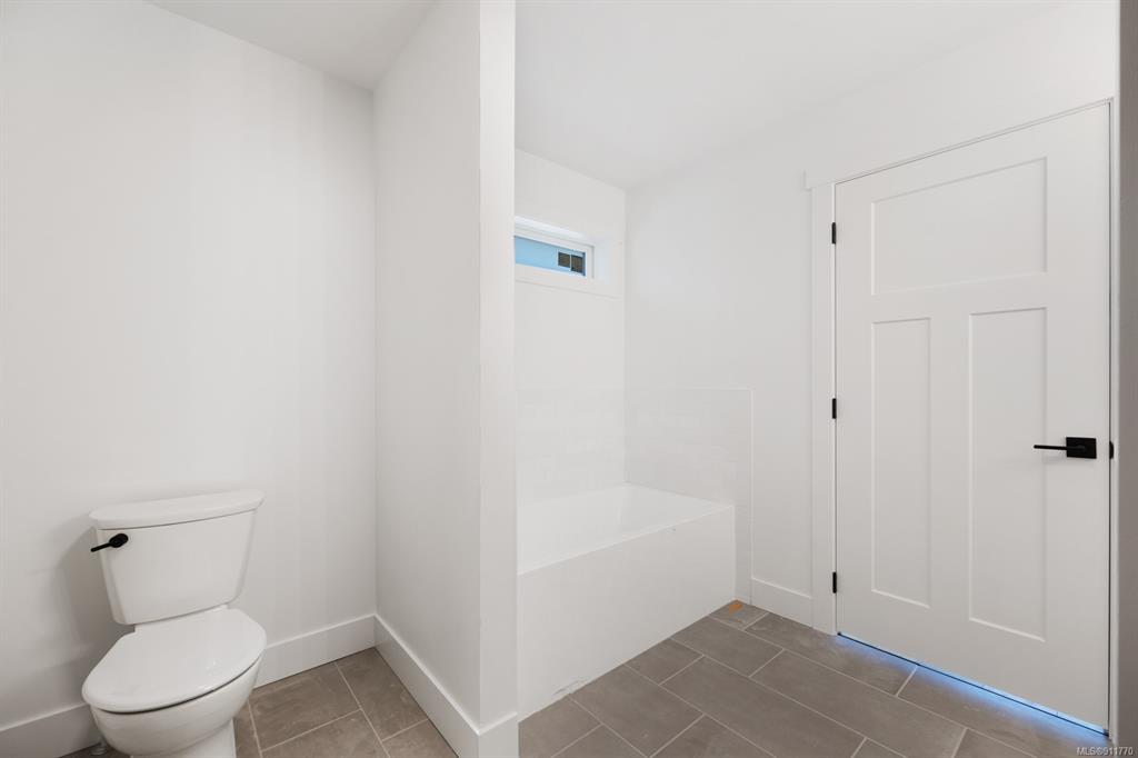Lot A-2828 Maryport Avenue, Cumberland, BC, V0R 1S0 - 19