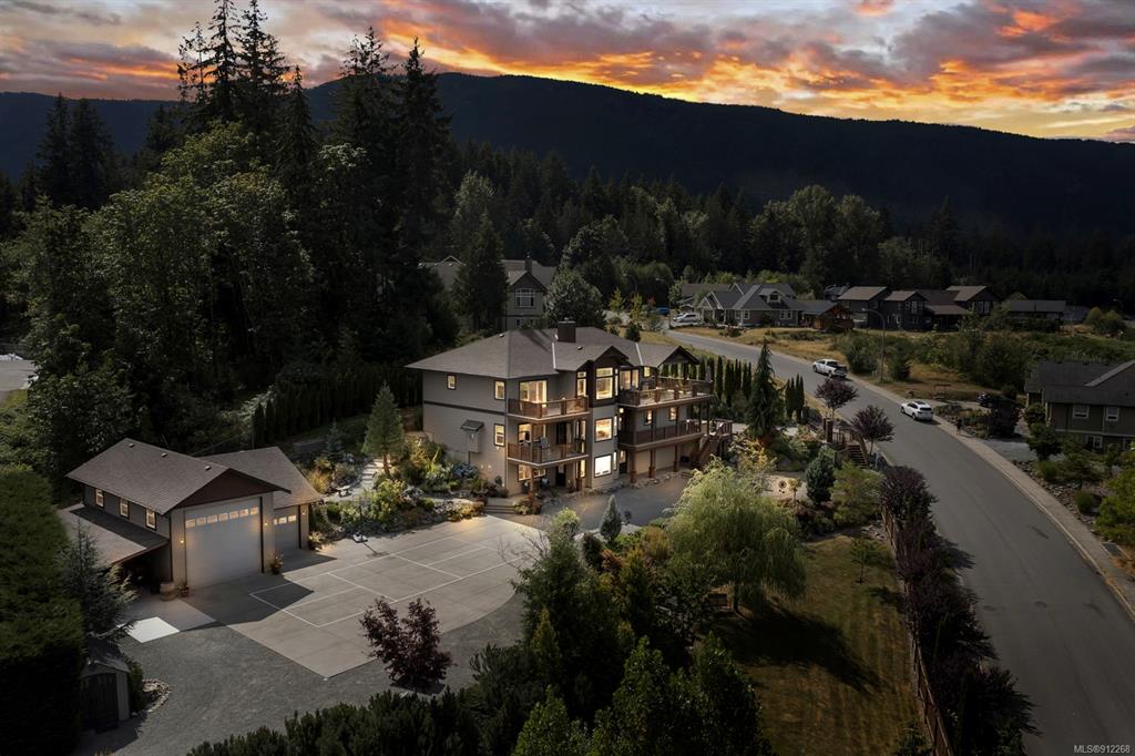 249 Tal Road, Lake Cowichan, BC, V0R 2G0