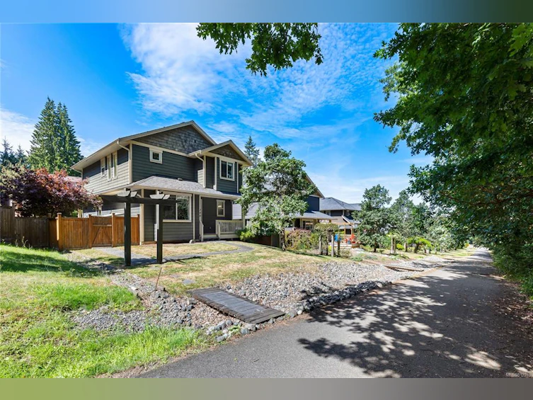 348 Wessex Lane, Nanaimo, BC, V9R 6H5