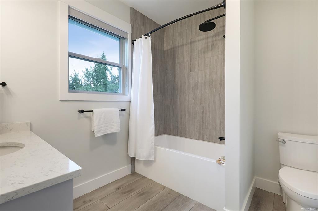 6547 Walker Frontage Road, Fanny Bay, BC, V0R 1W0 - 22