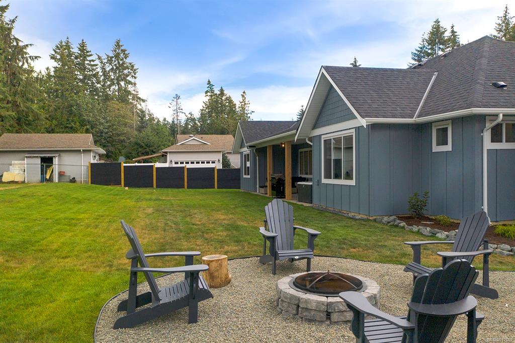 6547 Walker Frontage Road, Fanny Bay, BC, V0R 1W0 - 30