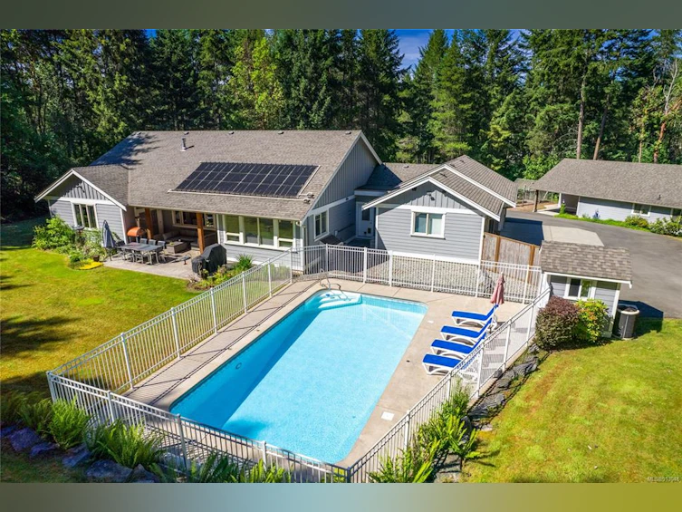 1050 Coldwater Road, Parksville, BC, V9P 2T2