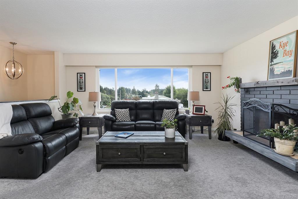 525 Nootka Street, Comox, BC, V9M 2L8 - 6